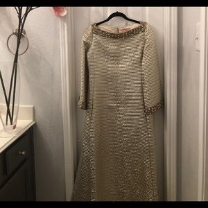 VINTAGE BERGDORF GOODMAN BROCADE GOWN